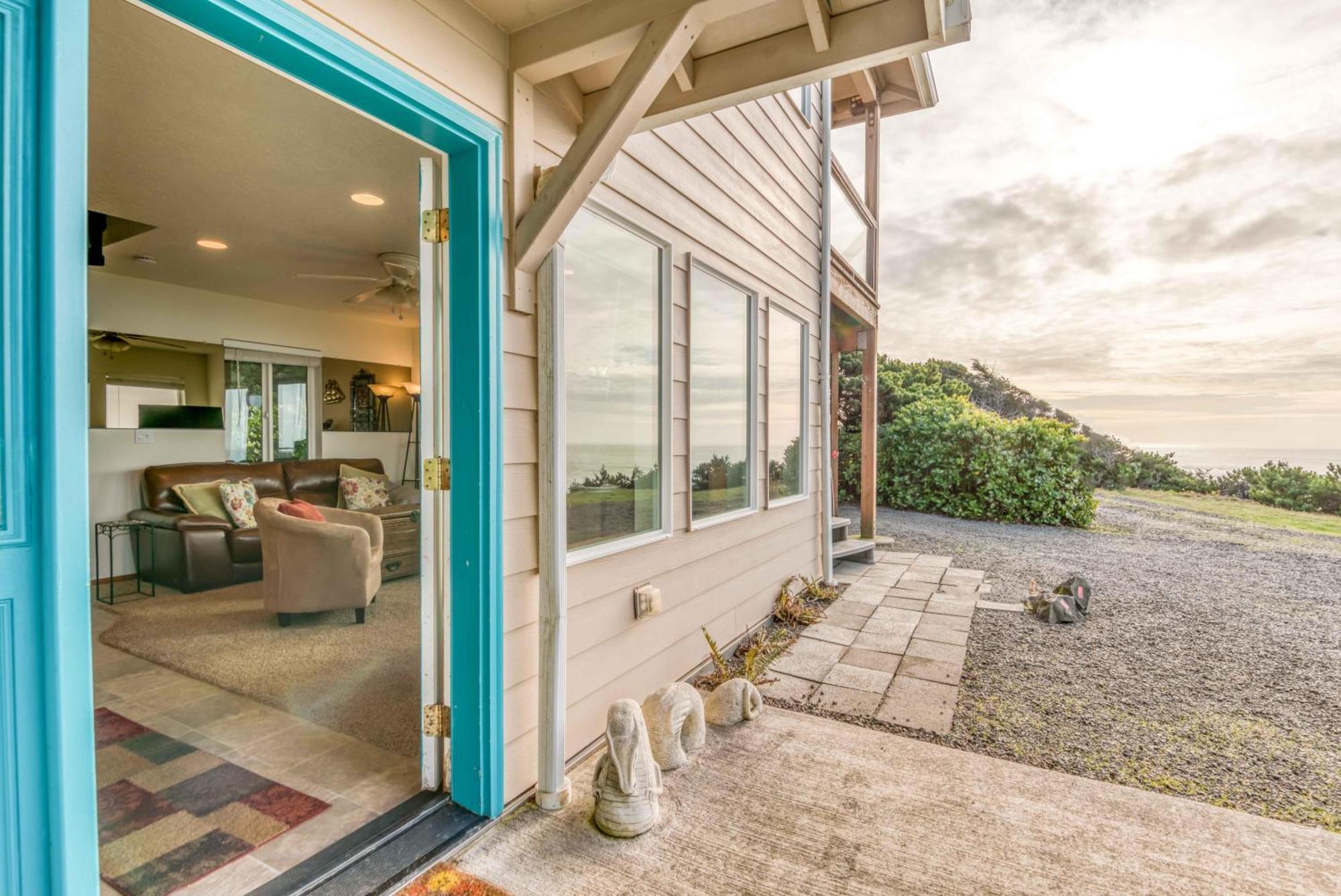 The Lookout Villa Newport Exterior photo